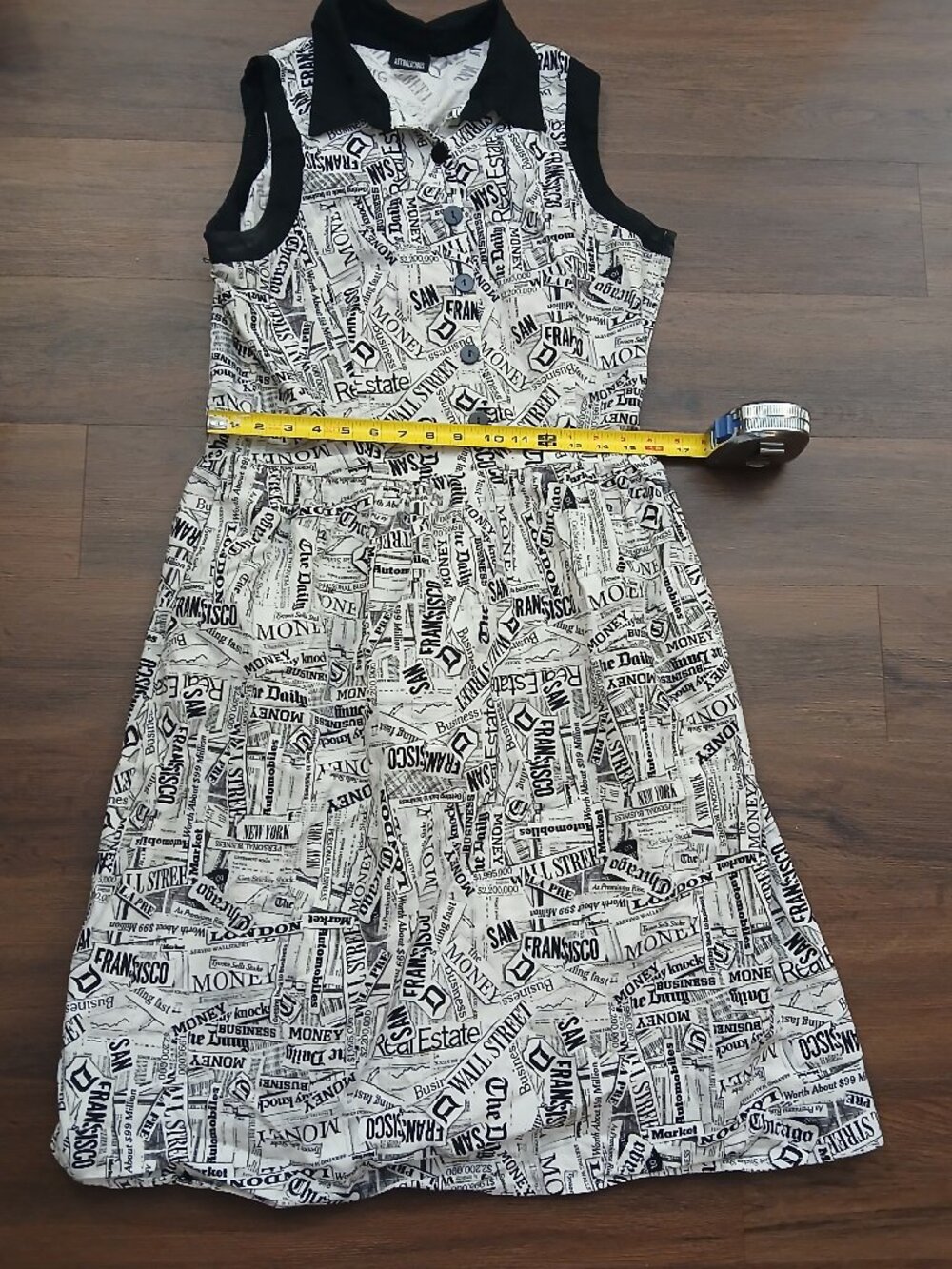 Retrolicious Black and White Newspaper Print Dress XL USED VTG Novelty Retro